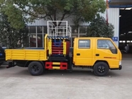 el camión de elevación de la altura de los 6m montado Scissor capacidad de cargamento de la elevación 450Kg
