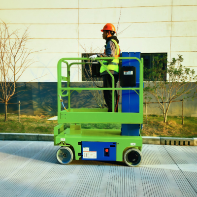 Solución de trabajo aéreo libre de aceite de elevación vertical totalmente eléctrica autopropulsada